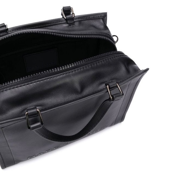 Marc Jacobs The Black Box Shopper EUC - Picture 5 of 16